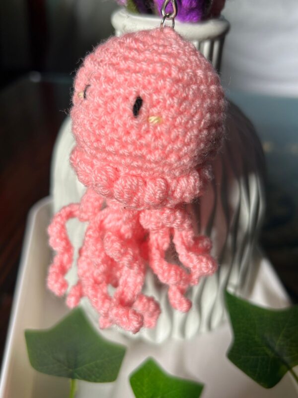 🧶🐙 Crochet Jellyfish Keychain - Handmade Cutie! 🐙🧶