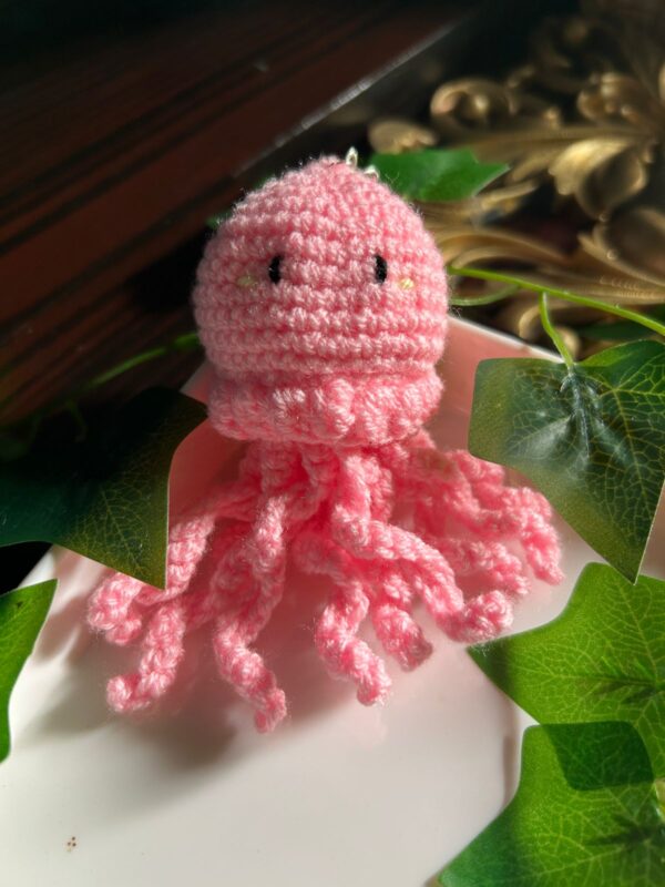 🧶🐙 Crochet Jellyfish Keychain - Handmade Cutie! 🐙🧶