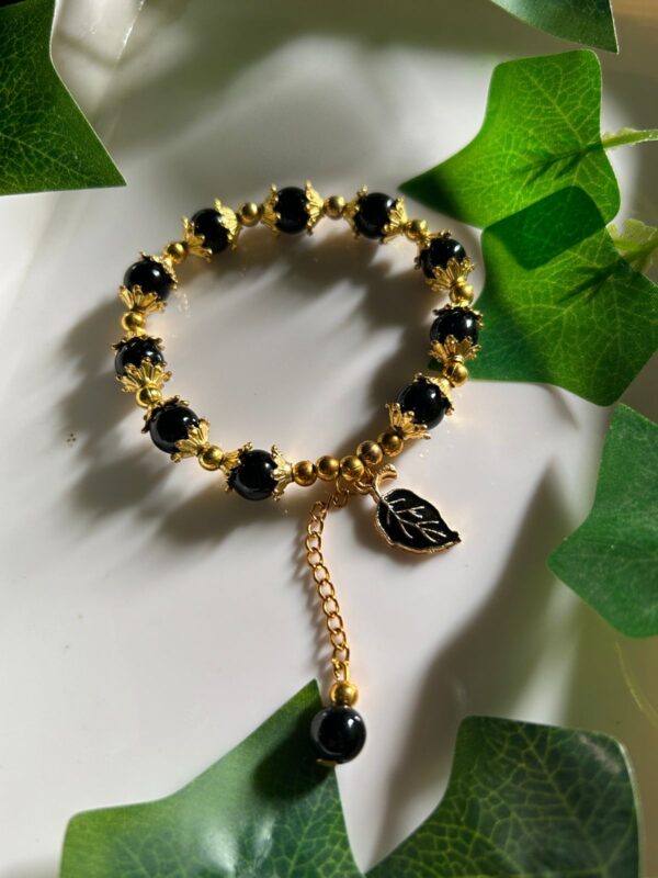 🖤🍃 Midnight Ivy – Luxe Noir Bracelet ✨🌙