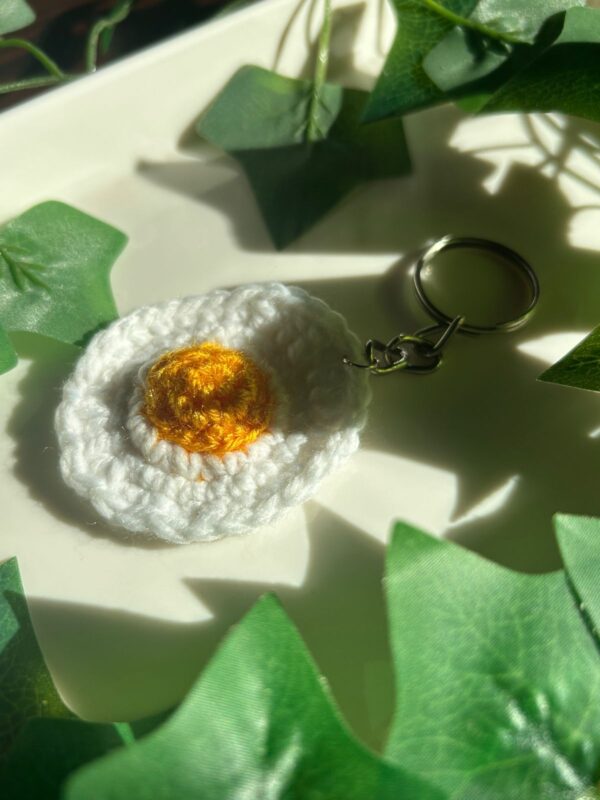 Adorable Crochet Foodie Keychains & Charms 🍳🥨🍪
