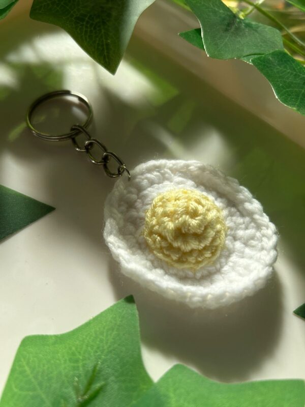 Adorable Crochet Foodie Keychains & Charms 🍳🥨🍪