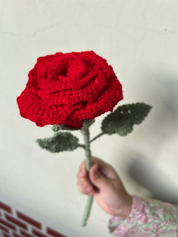 🌹 Handmade Crochet Rose – Wine Glass Flower 🍷