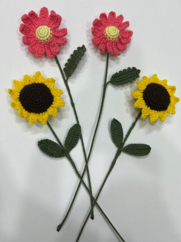 💐💕Floral Whimsy – Handmade Yarn Garden