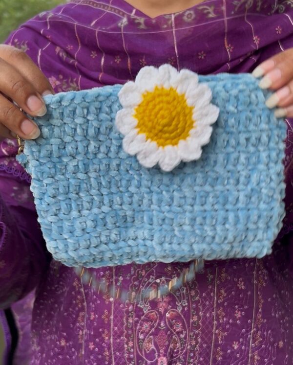 🧶👜Velvet Yarn Daisy & Sunflower Purses