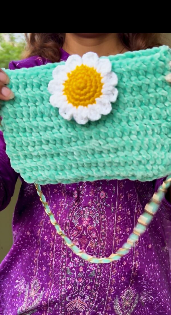 🧶👜Velvet Yarn Daisy & Sunflower Purses