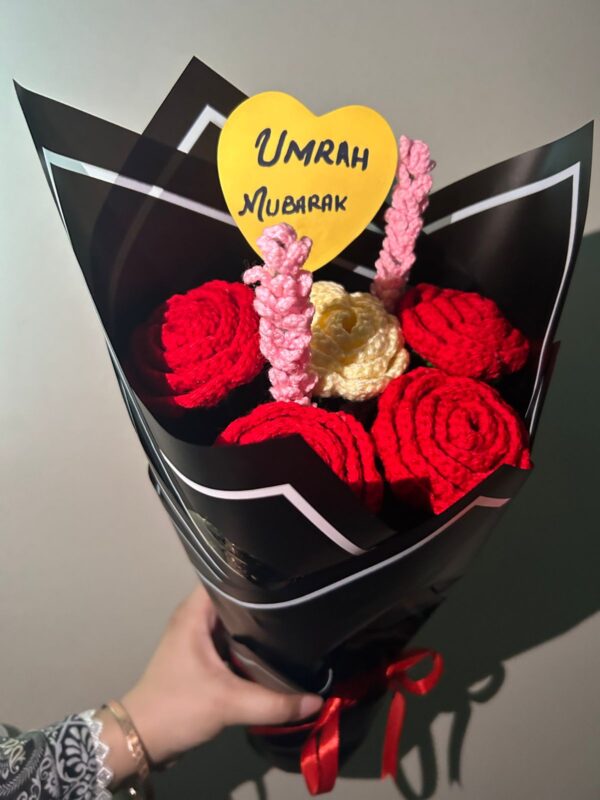 Hand-Crocheted Red and Cream Rose Bouquet