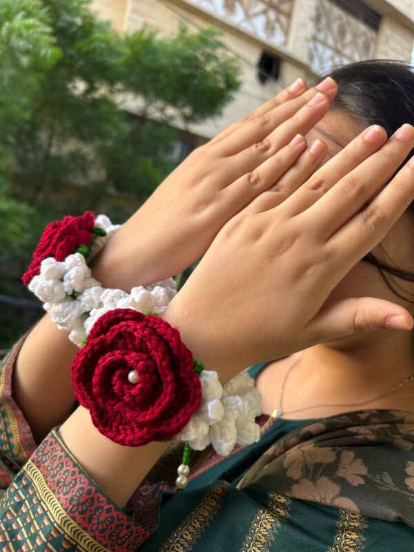 🌹 Handmade Crochet Floral Wrist Corsage Set 🌹