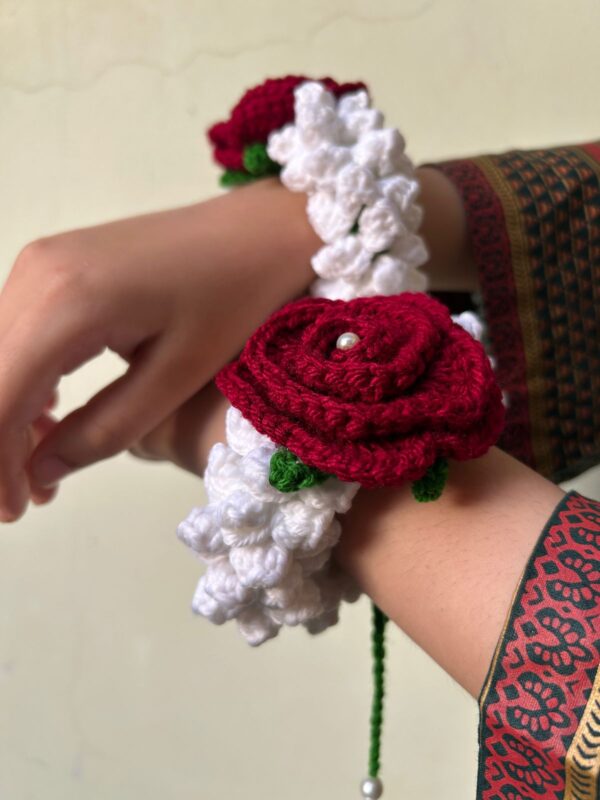 🌹 Handmade Crochet Floral Wrist Corsage Set 🌹