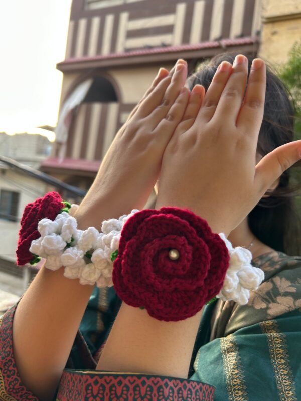 🌹 Handmade Crochet Floral Wrist Corsage Set 🌹